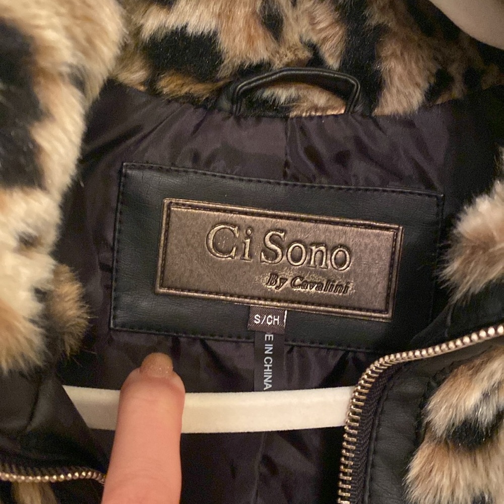 Ci Sono Cheetah Vest View 2